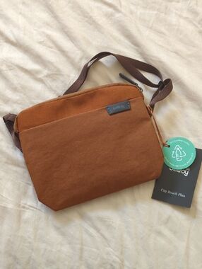 NWT Bellroy City Pouch Plus